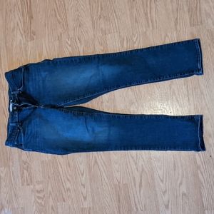 Levi's Classic mid rise skinny 32